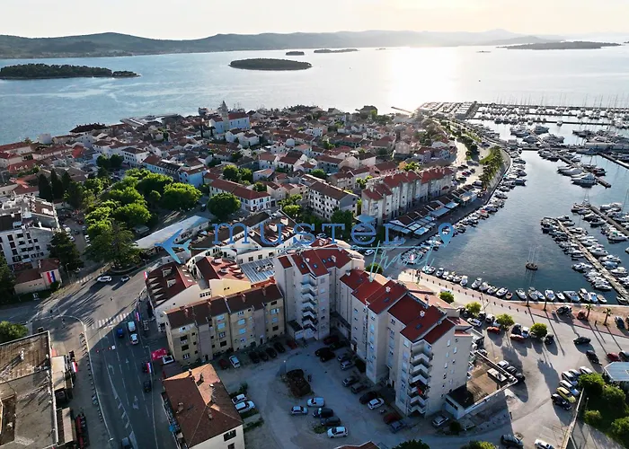 In Biograd Апартаменты *